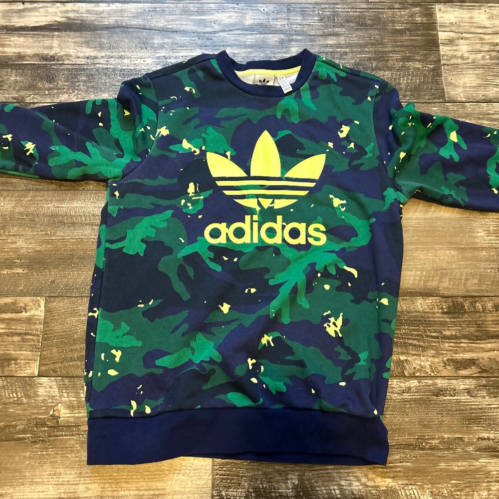 Adidas sweatshirt